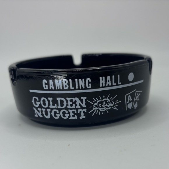 Vintage 1970s Golden Nugget Downtown Las Vegas Ashtray - Picture 2 of 7